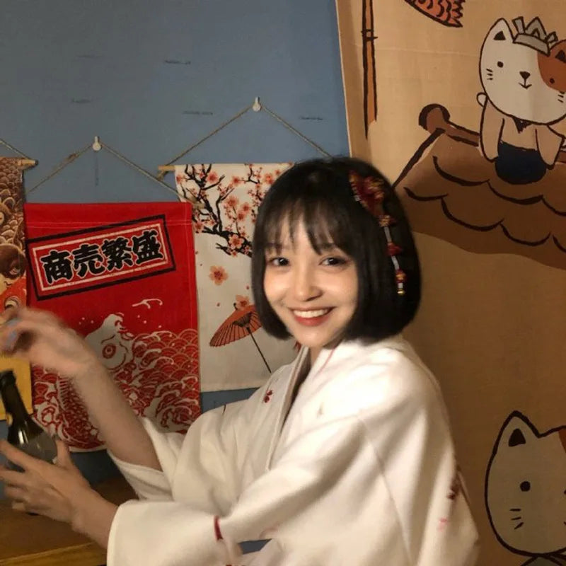 Coolhair Cheap Lovely Cosplay Short Bob Wig with Bangs