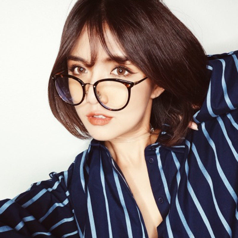 Japanese and Korean Popular Women's Synthetic Wigs with Body Wave Air Bangs Short Bob Hair Small Cap Size