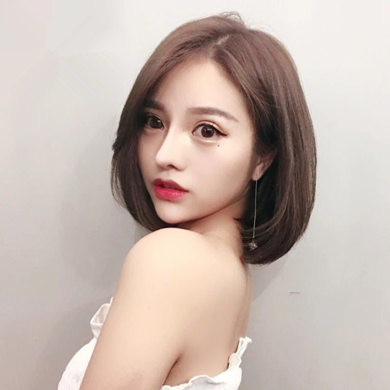 Wig for women with short hair, straight hair, bobo hairstyle, cosplay, bangs, fashion, student headgear
